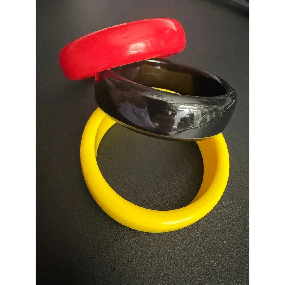 Vintage Acrylic Bangle Bracelet Set Red Black Yellow Chunky Stack Retro Pop Art